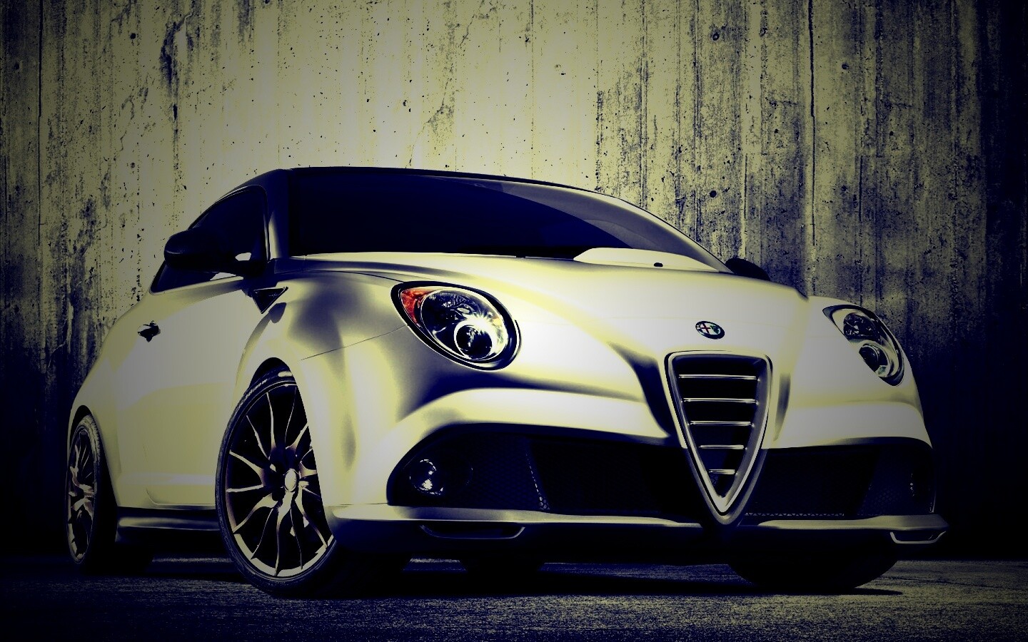 Alfa-Romeo вид спереди обои