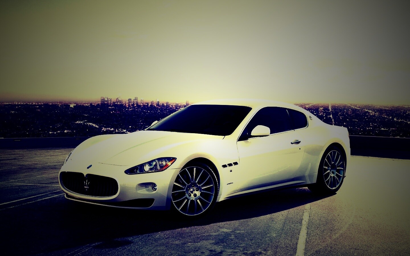 Мазерати Грантуризмо обои