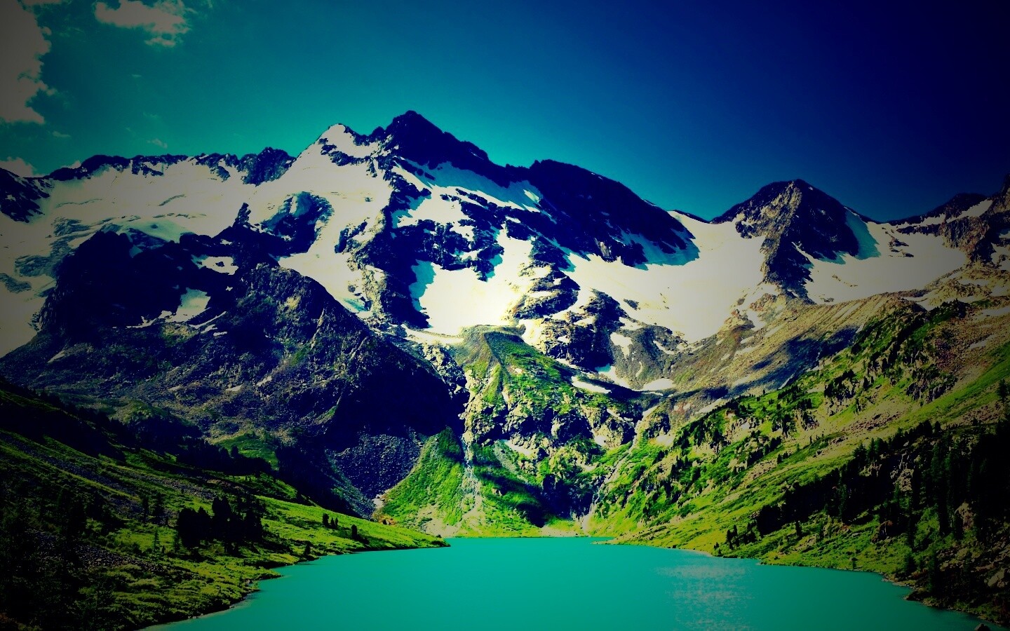 Горное озеро обои