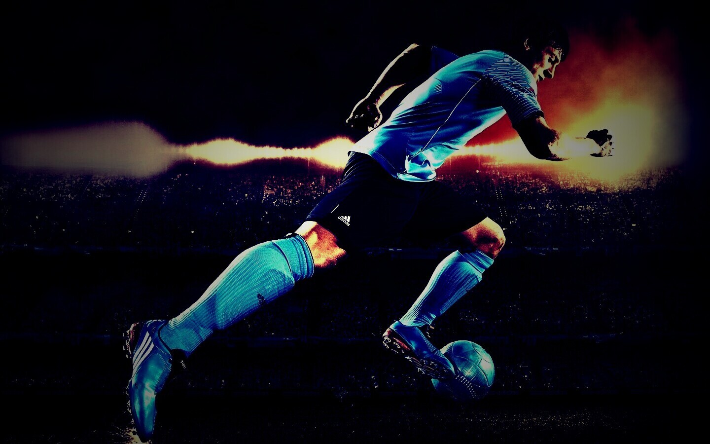 Футболист с мячом обои