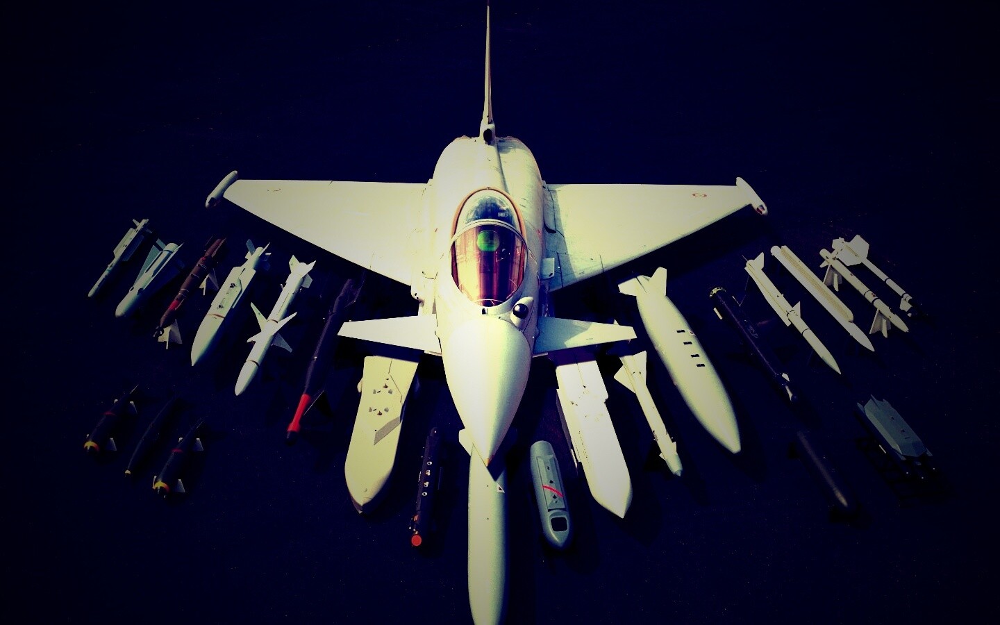 Истребитель и состовляющие обои