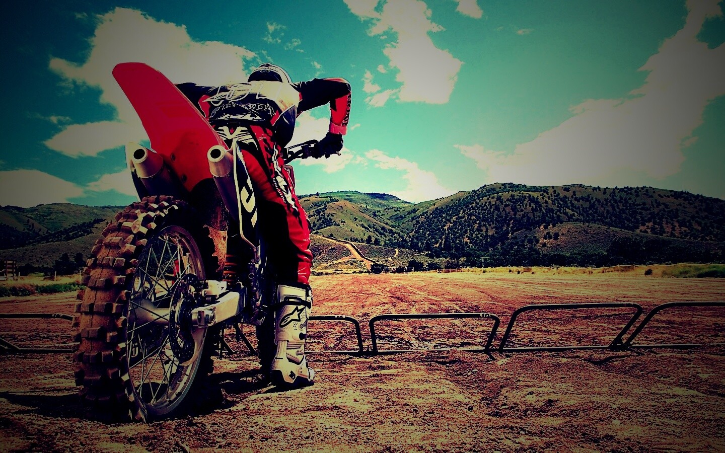 Спортивный мотоцикл обои