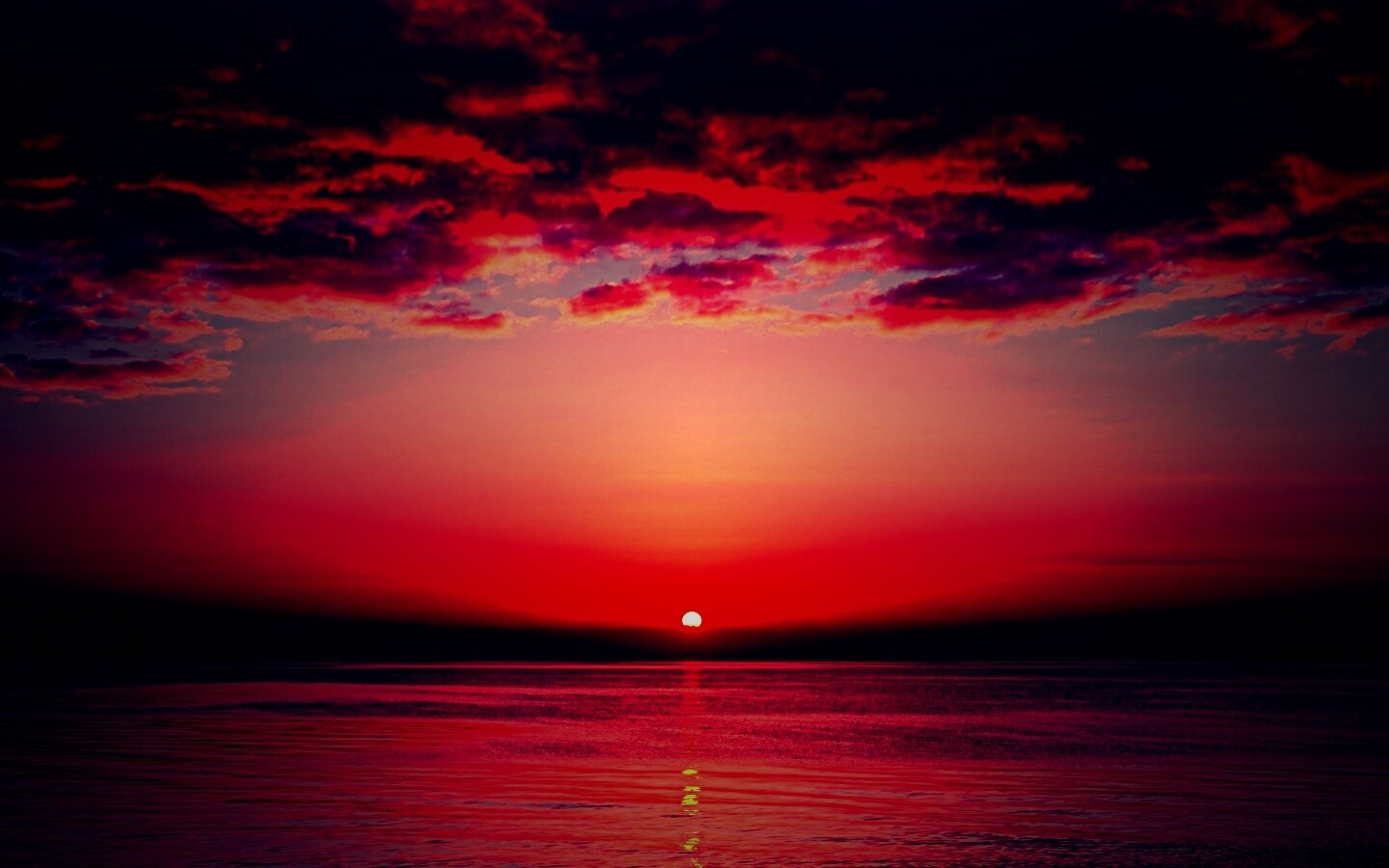 Багровый закат обои