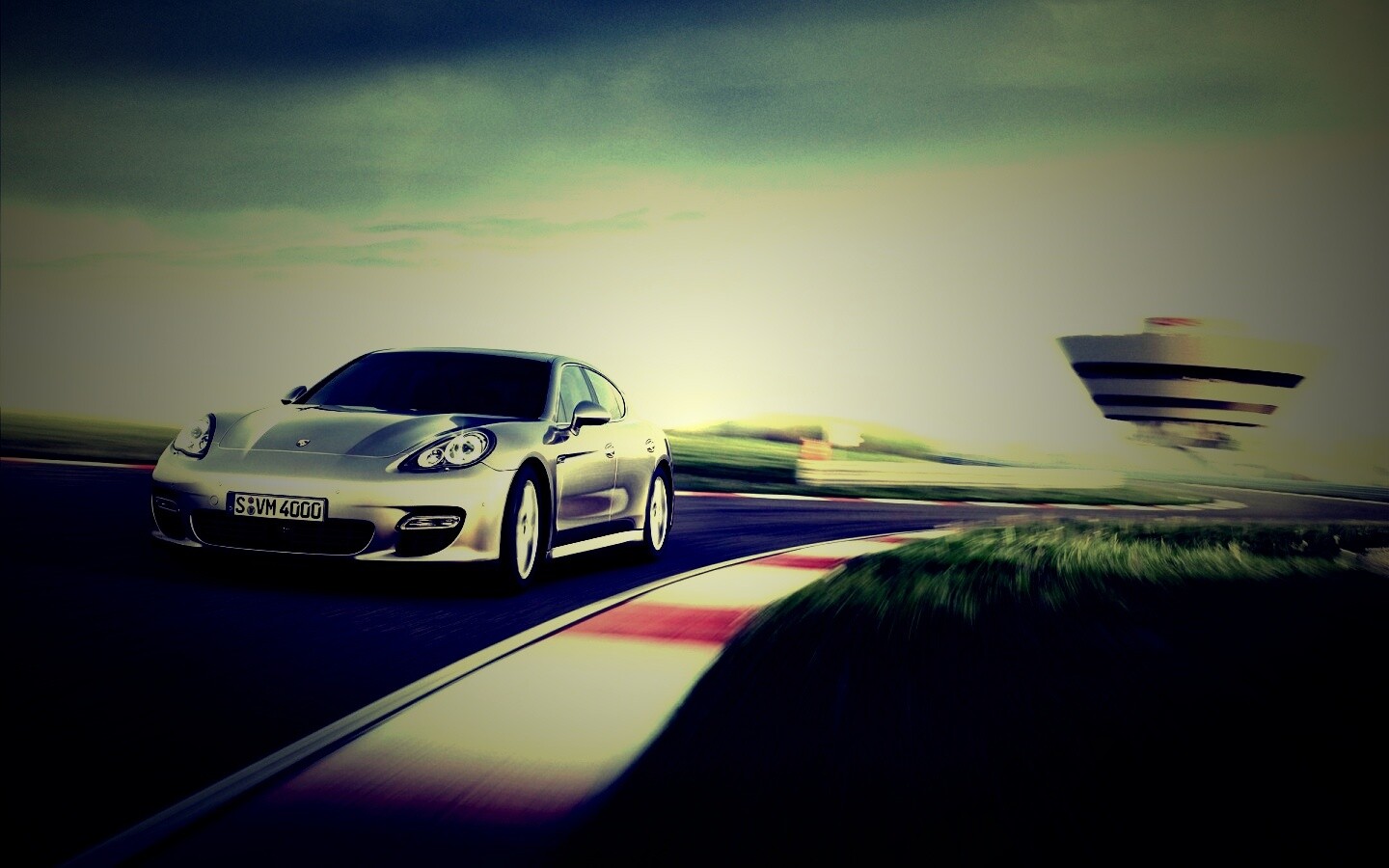 Автомобиль на треке обои