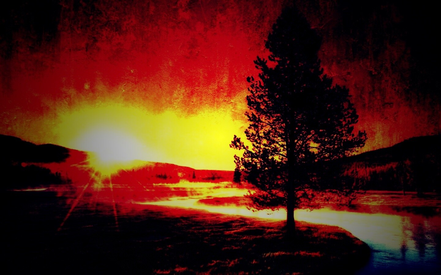 Закат за речкой обои