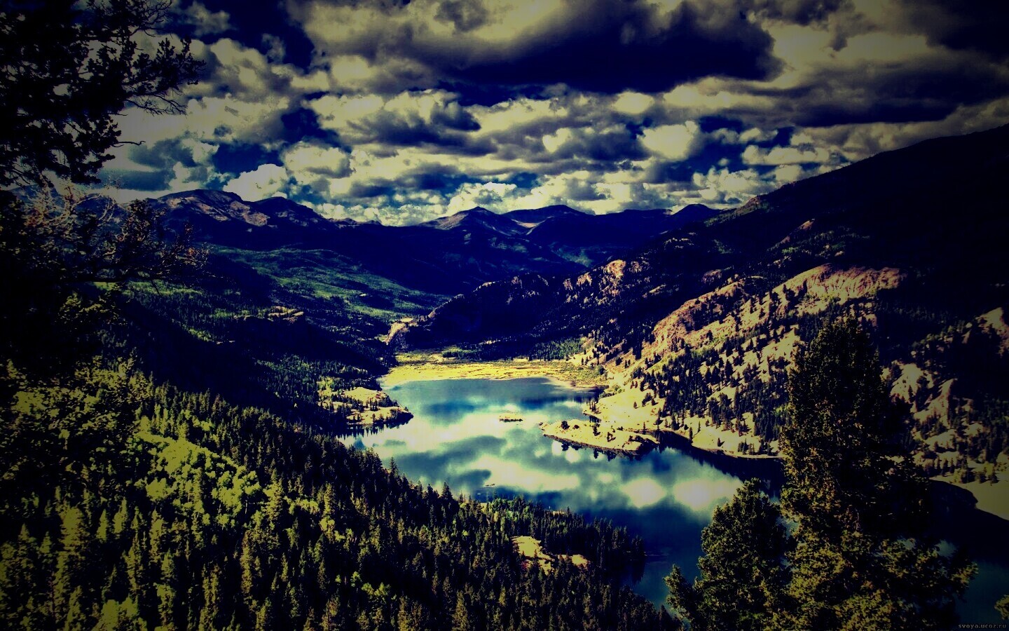 Горное озеро обои