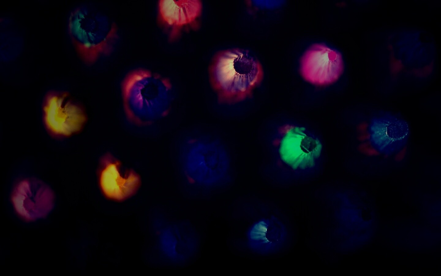 Карандаши обои