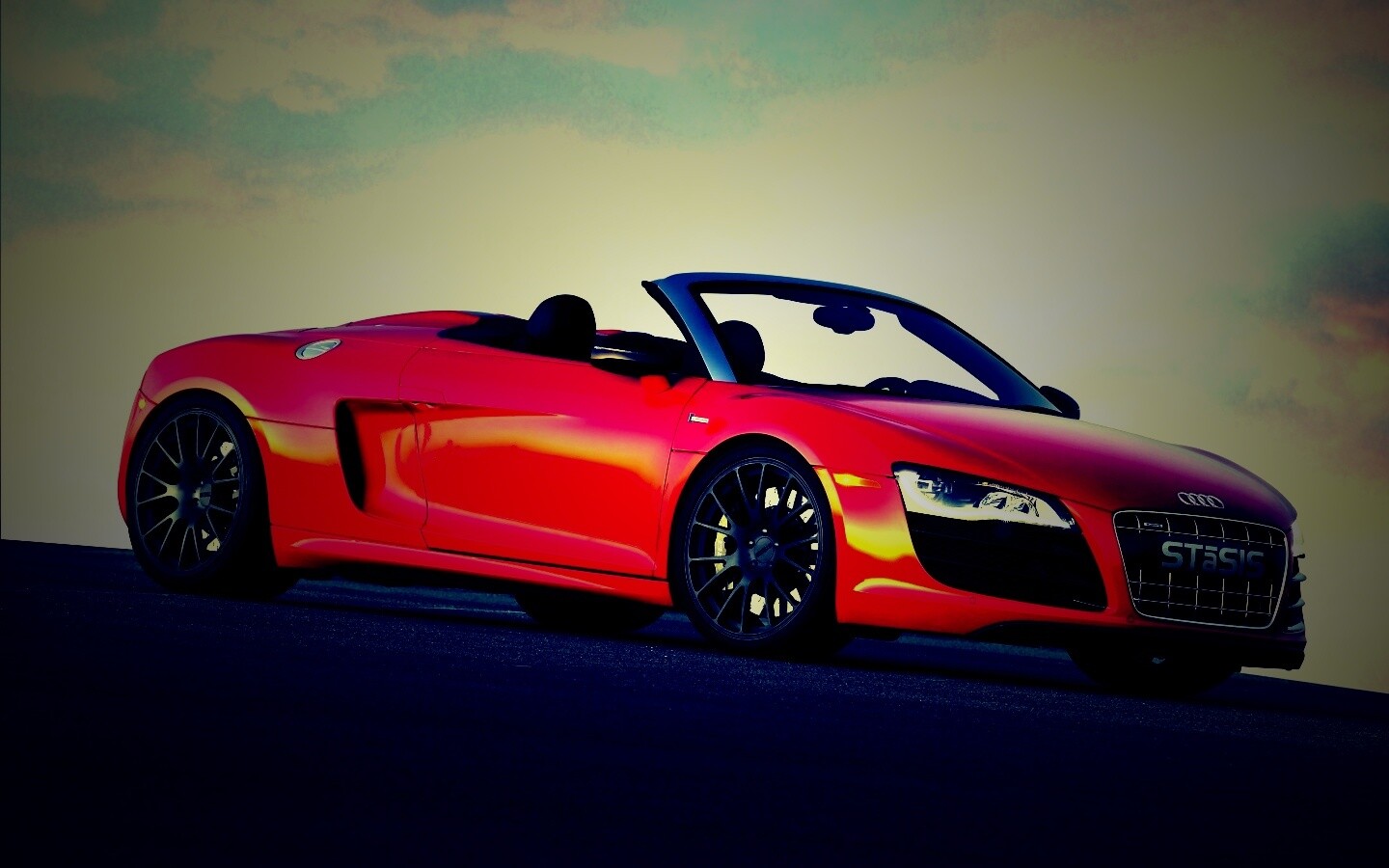 Красная Audi обои