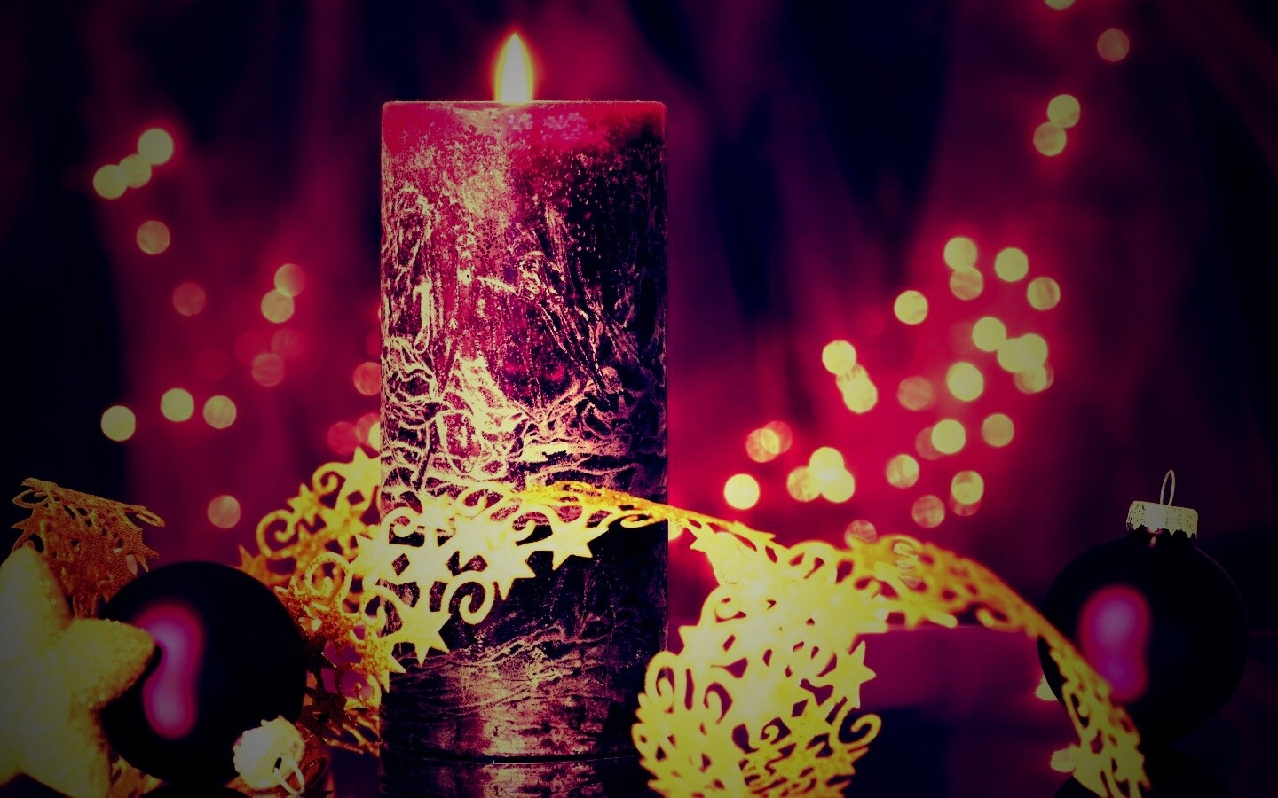 Новогодняя свеча обои