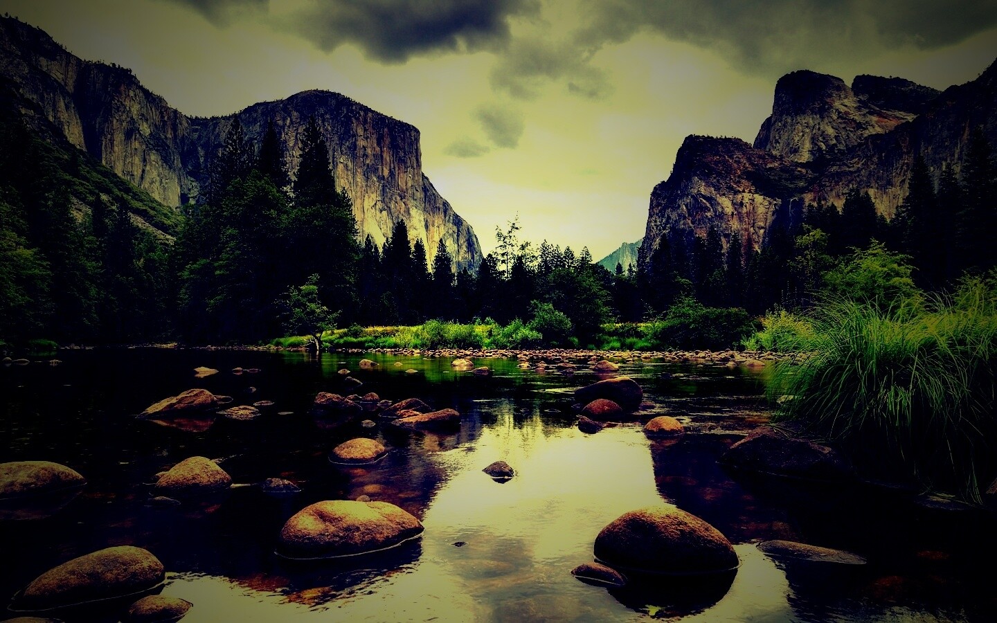 Мелкое русло реки обои