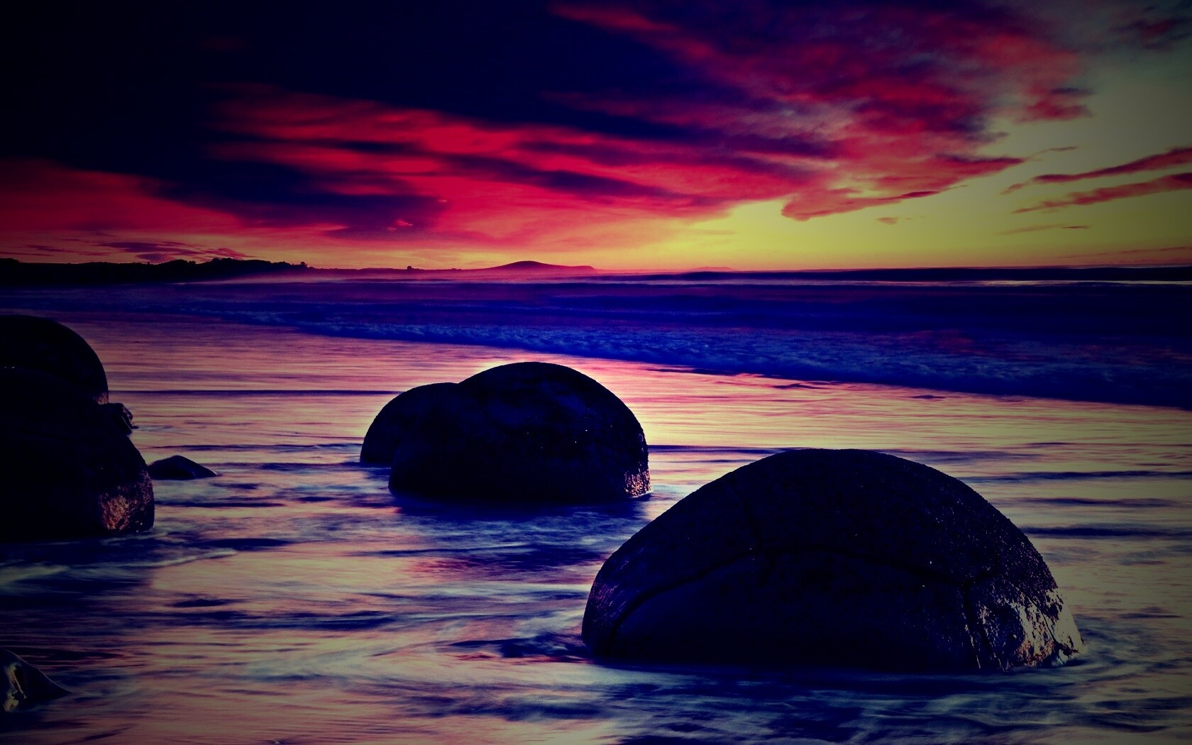 Камни в морском прибое обои