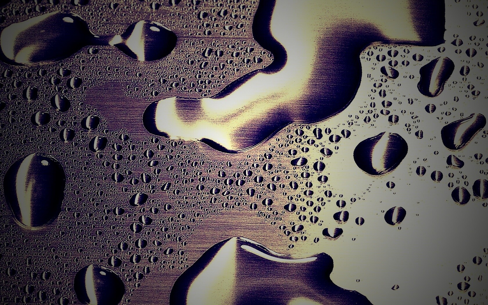 Вода на металлической поверхности обои