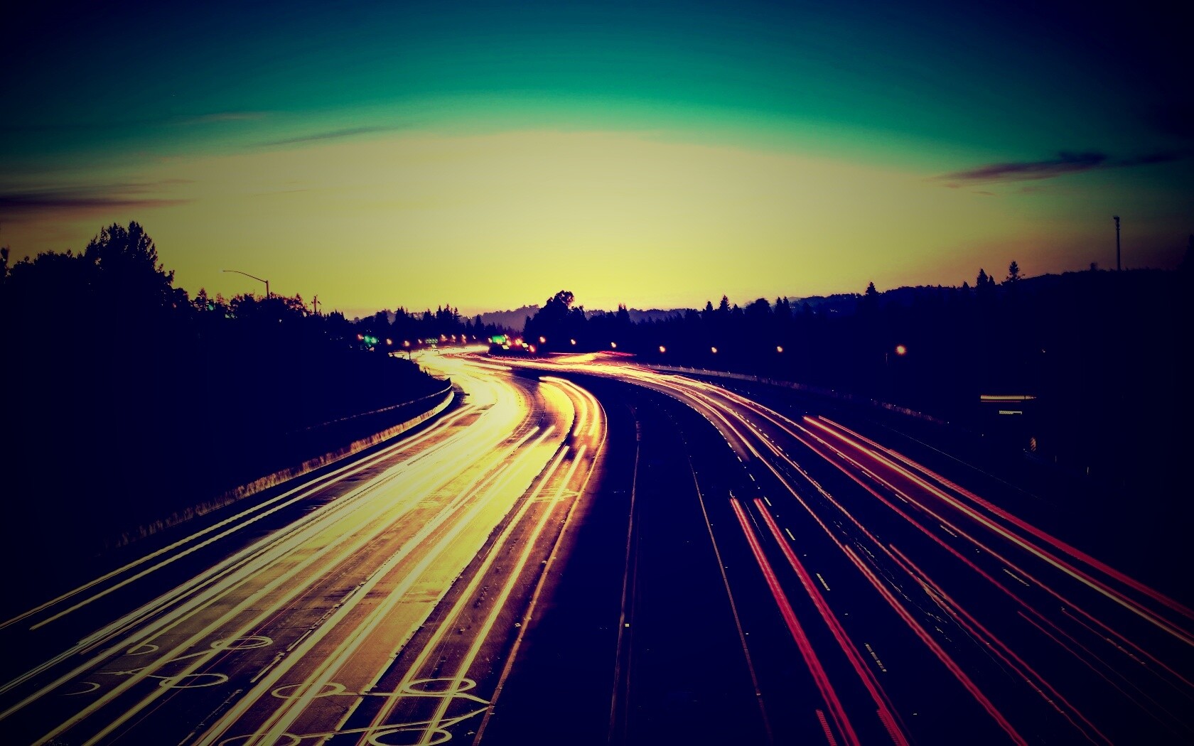Автострада в огнях обои