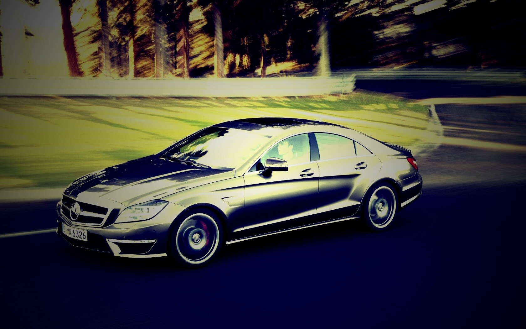 Мерседес в движении обои