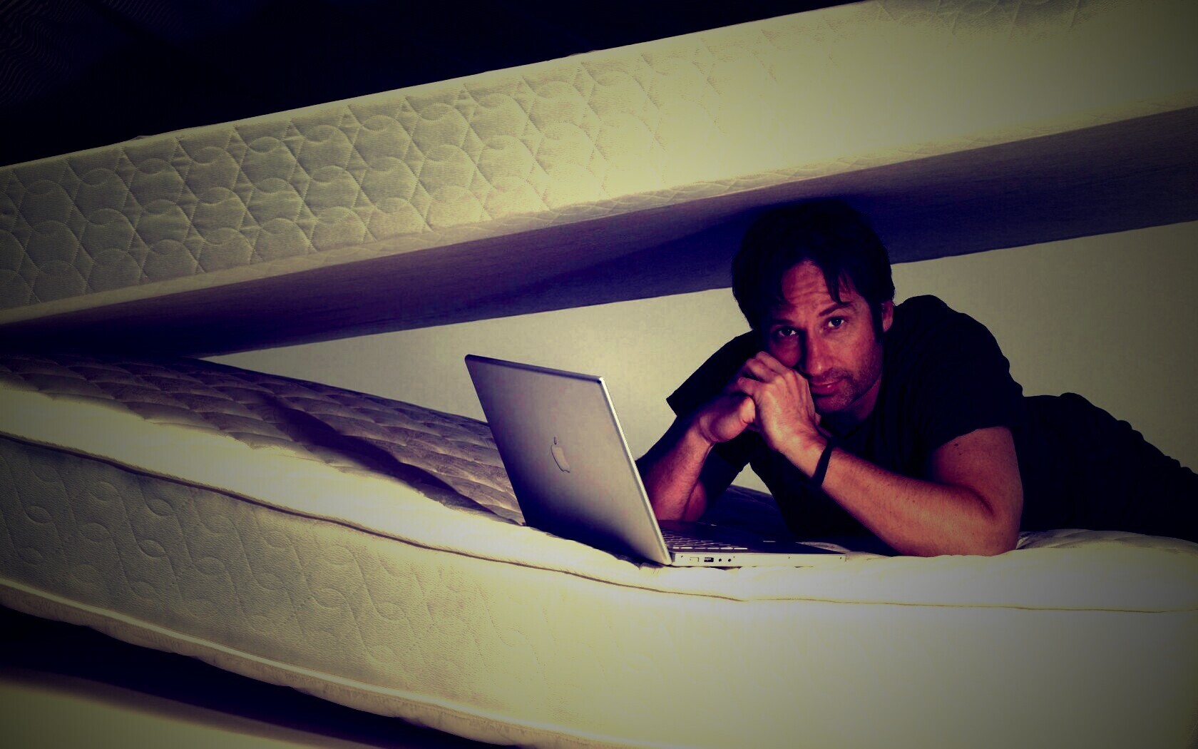 Дэвид Духовны обои