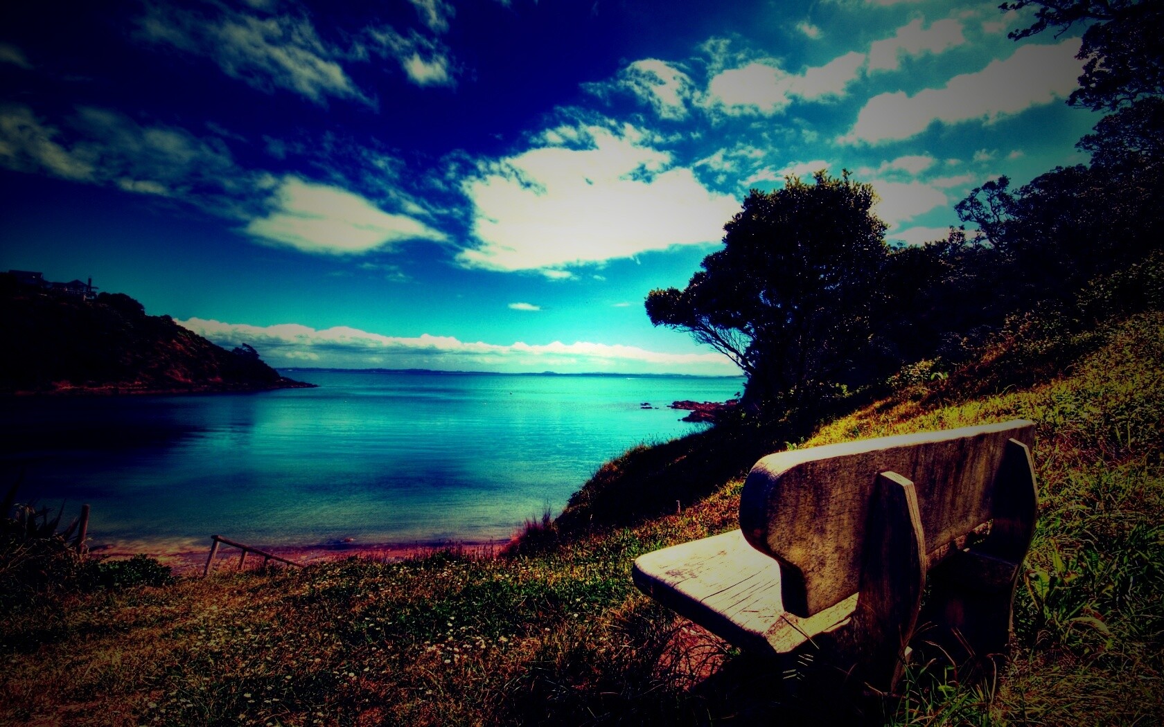 С видом на море обои