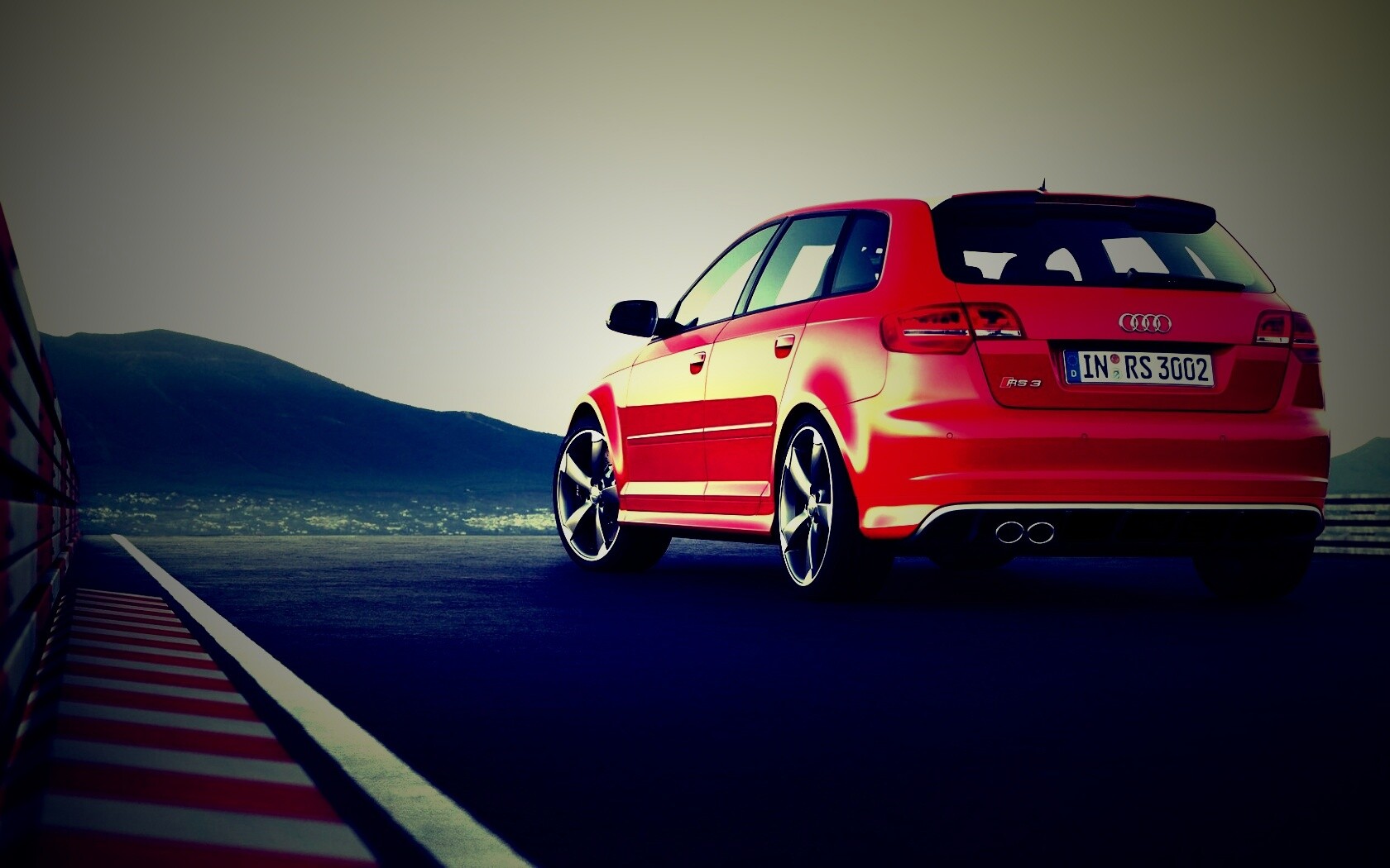 Audi модели RS3 сзади обои