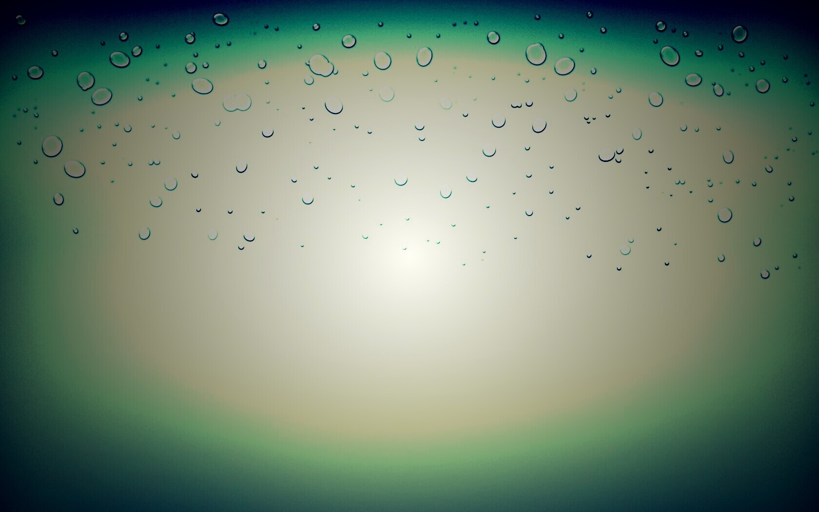 Капли воды на стекле обои