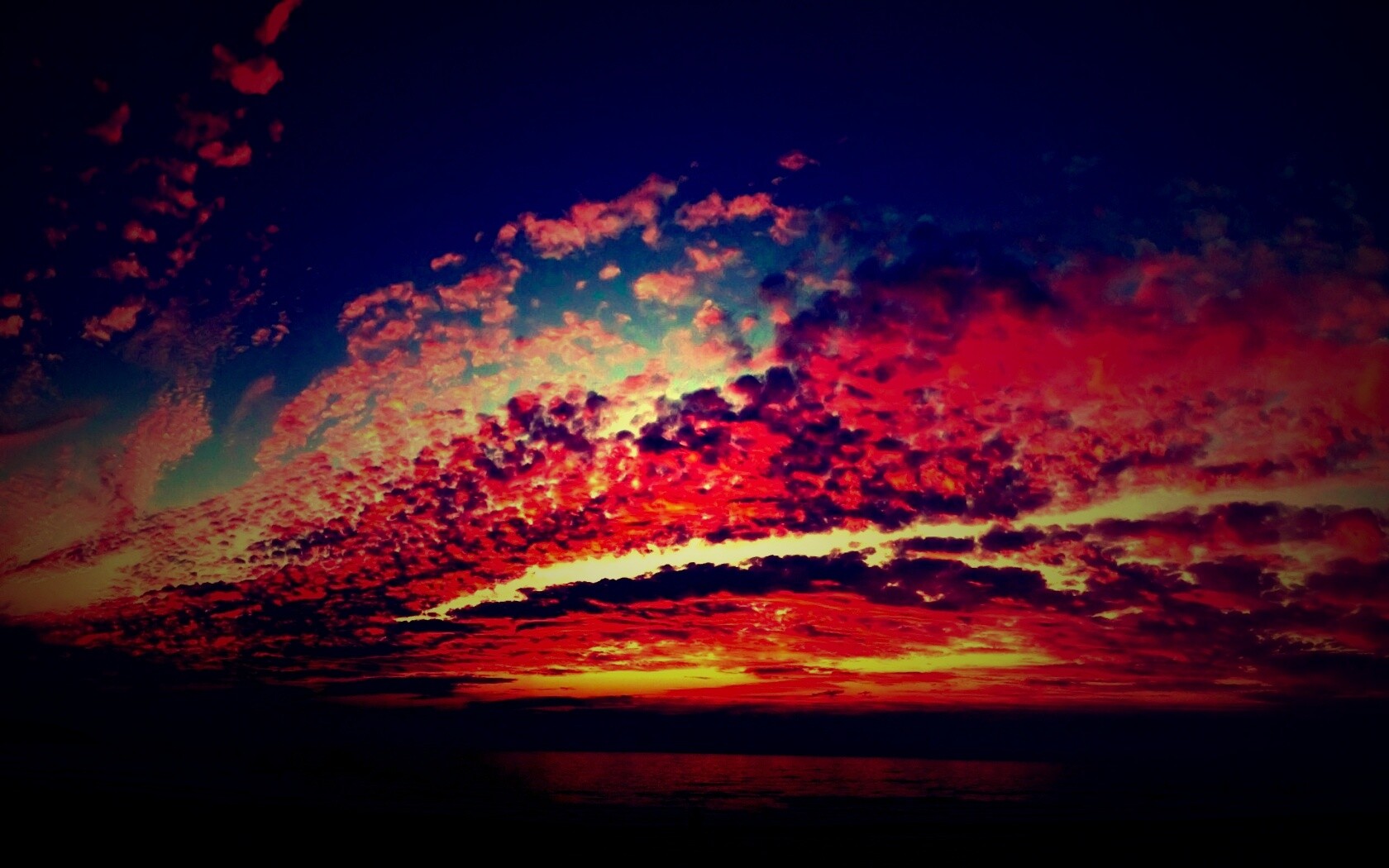 Изумитеьное закатное небо обои