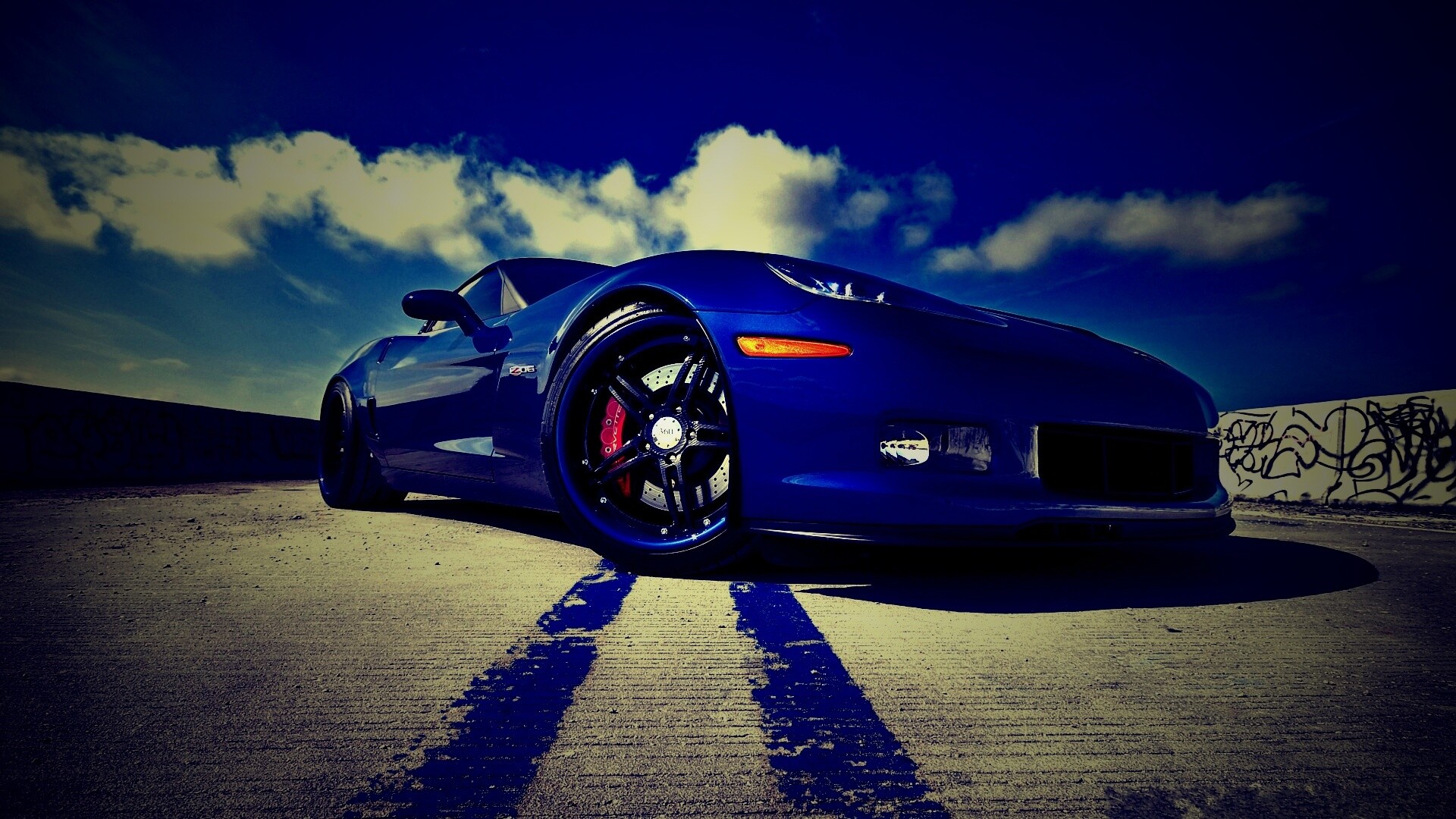 Синий спорткар обои