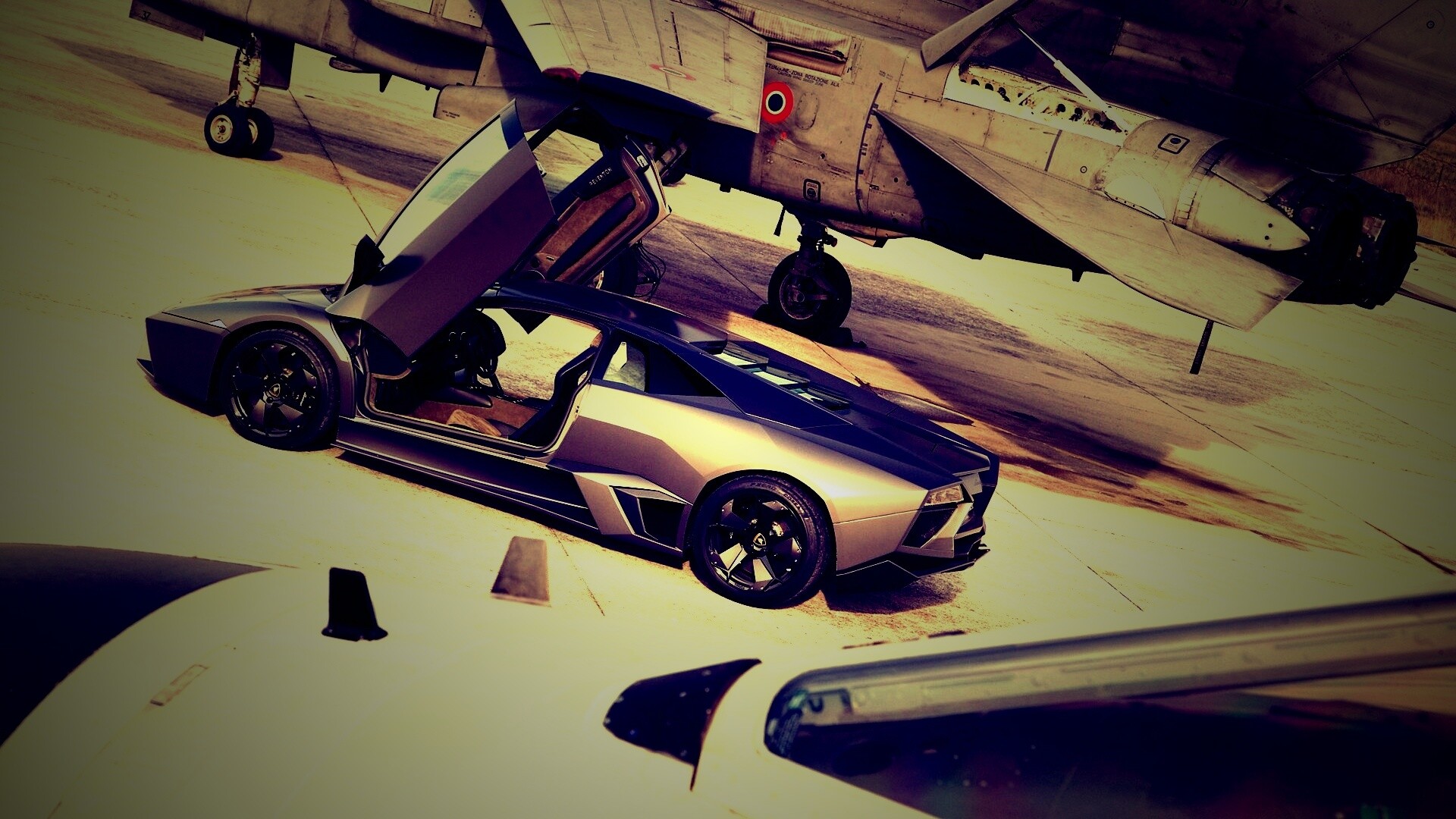 Ламборджини на военной базе обои