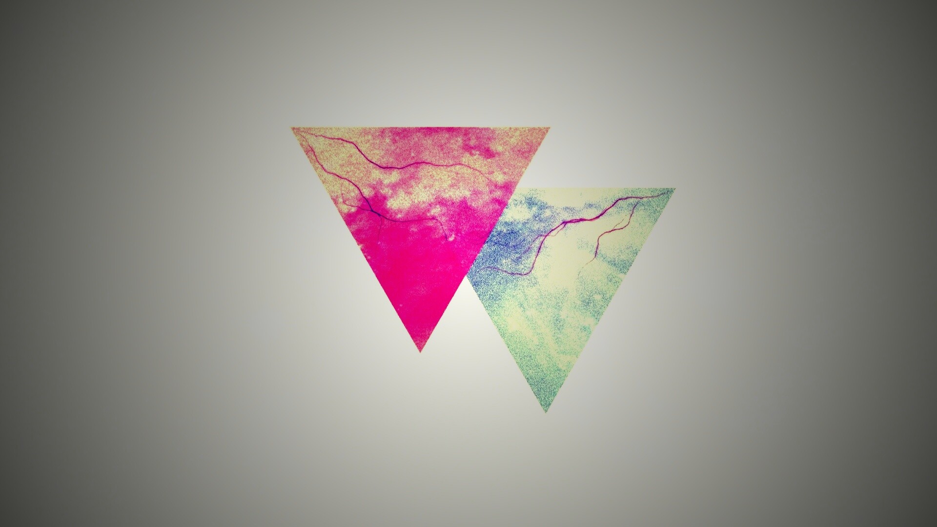 Минималистичные треугольники обои