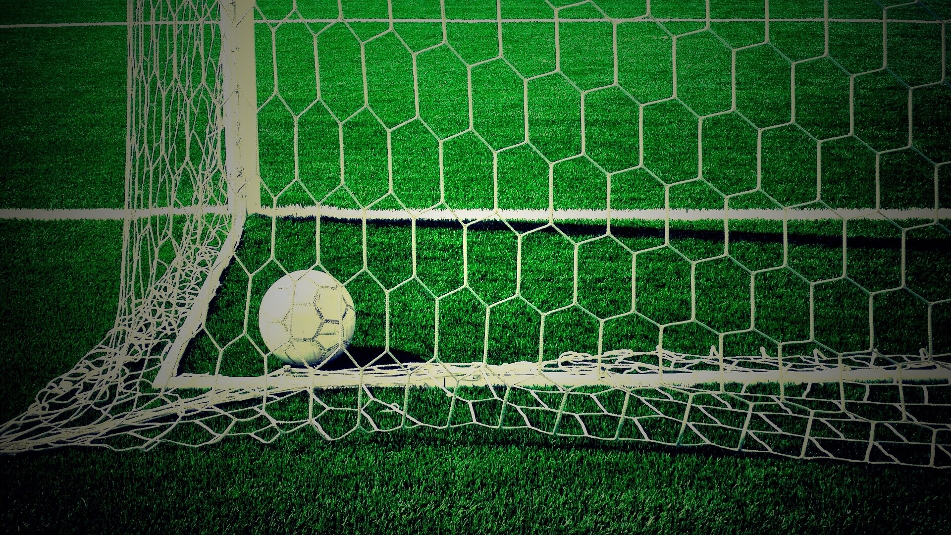 Футбольные ворота обои