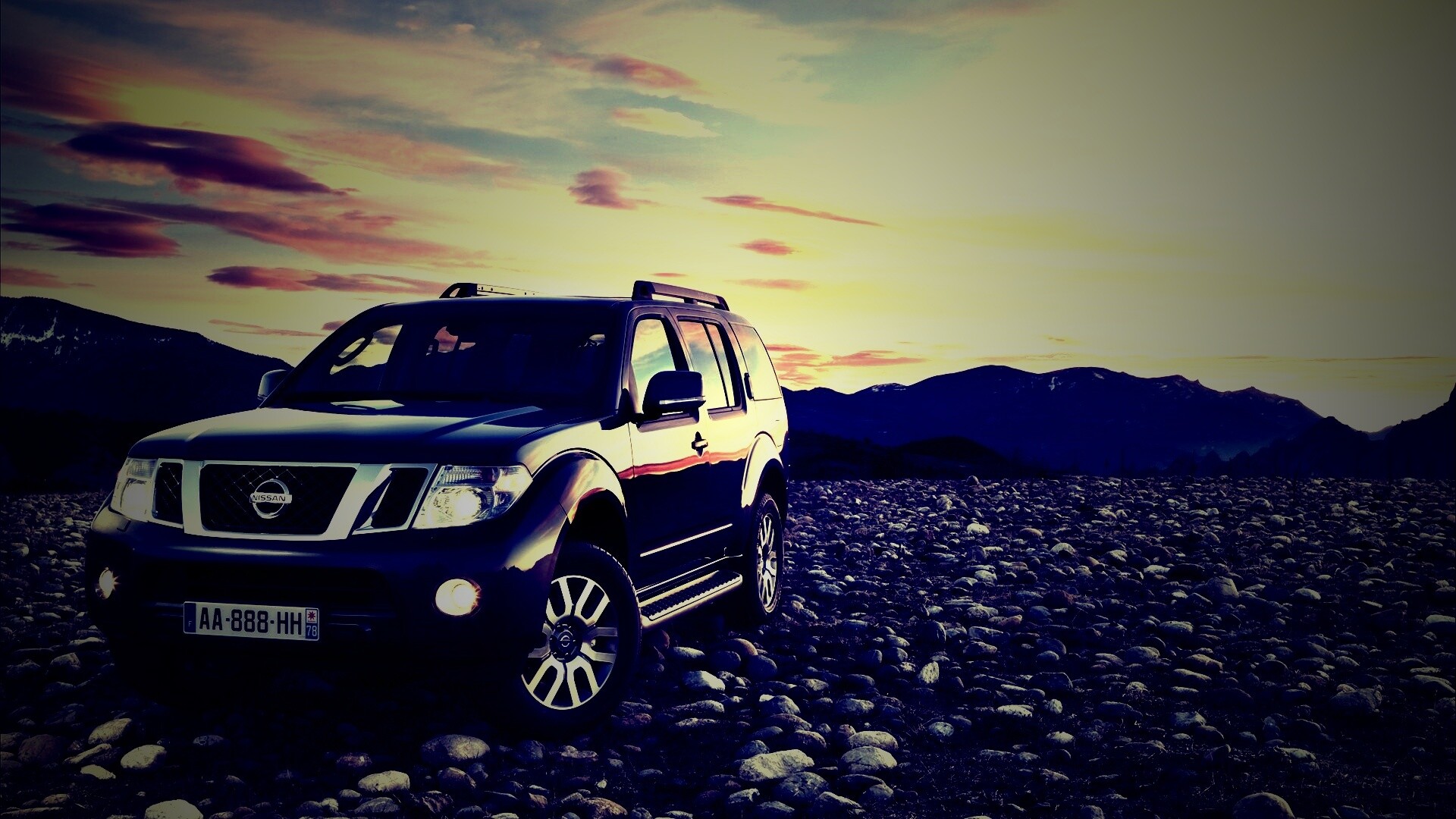 Nissan Pathfinder обои