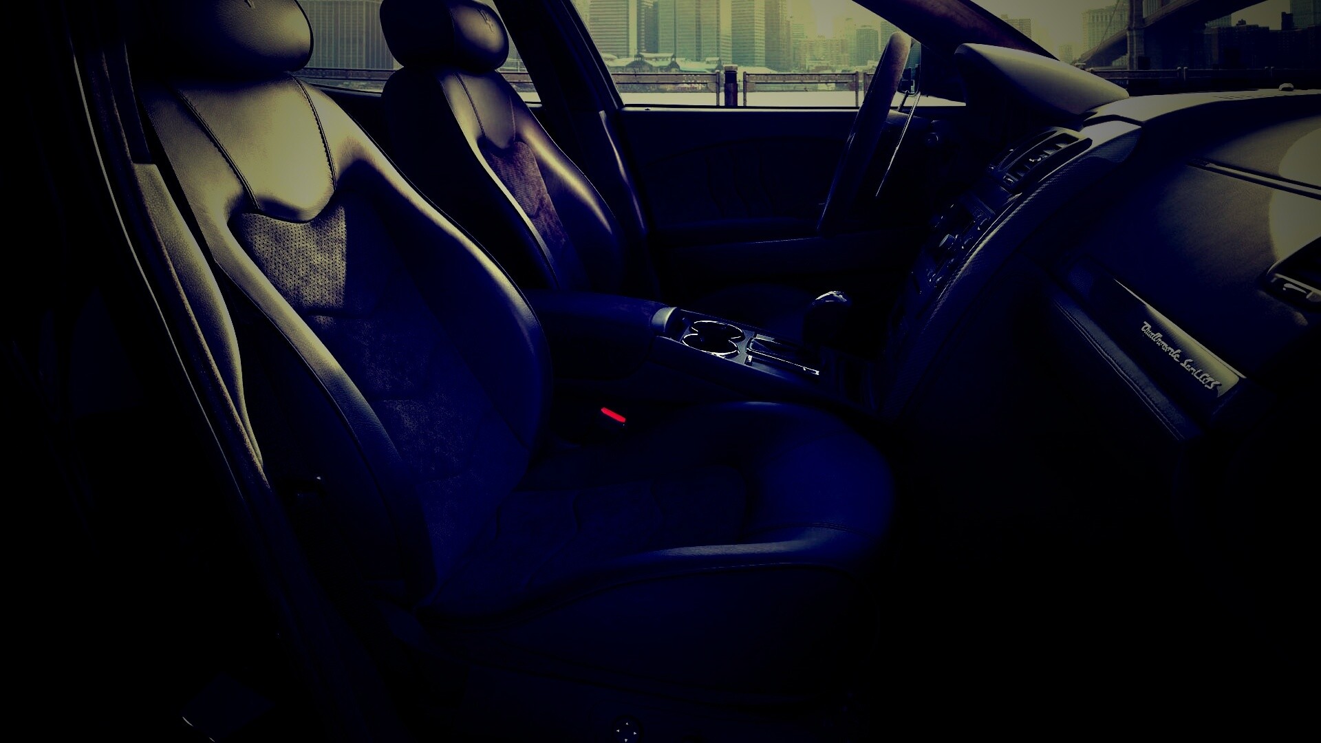 Салон мазерати quattroporte обои