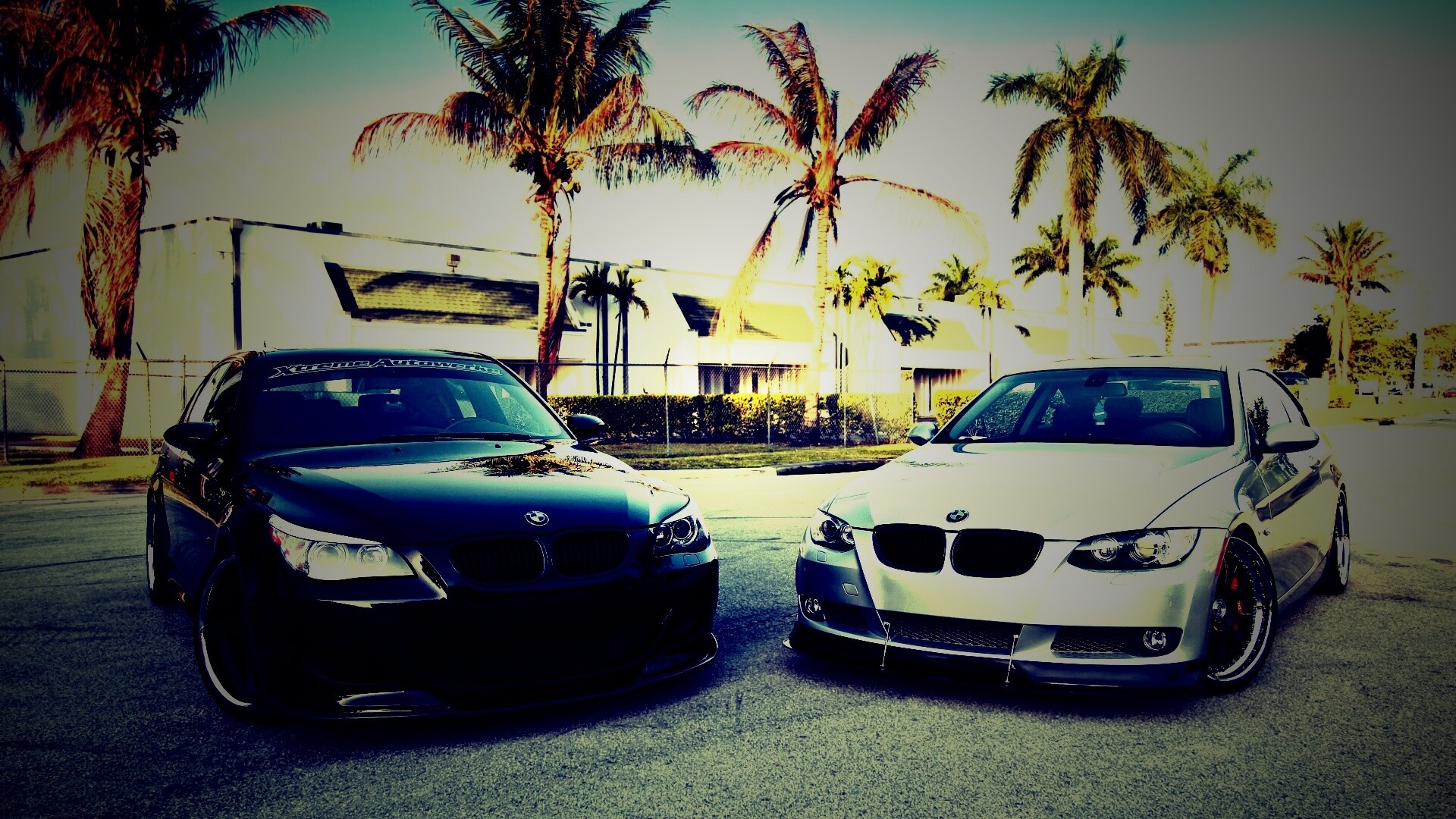 Чёрный и серебристый BMW обои