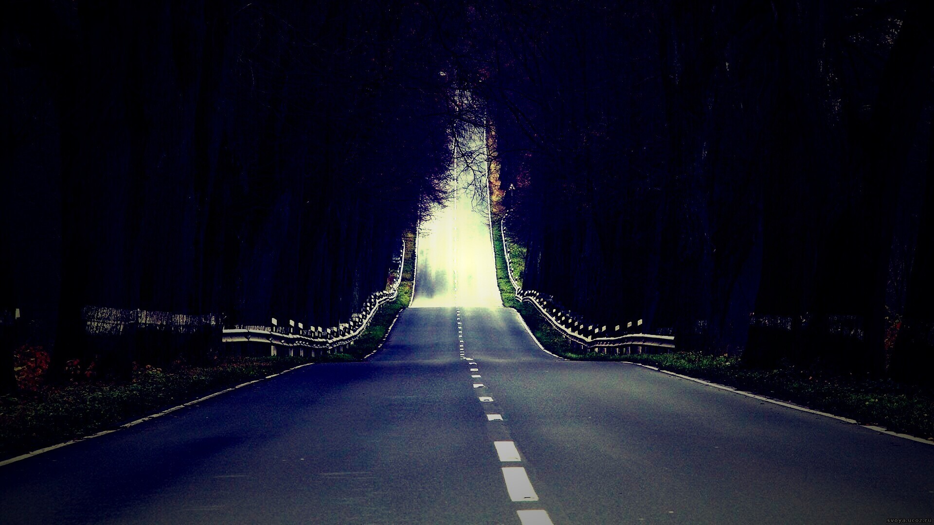 Дорога уходит ввысь обои