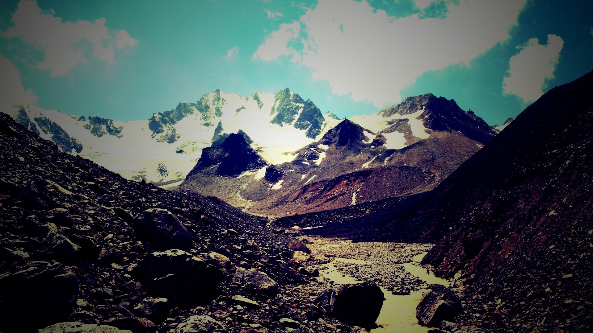 Горный пейзаж обои