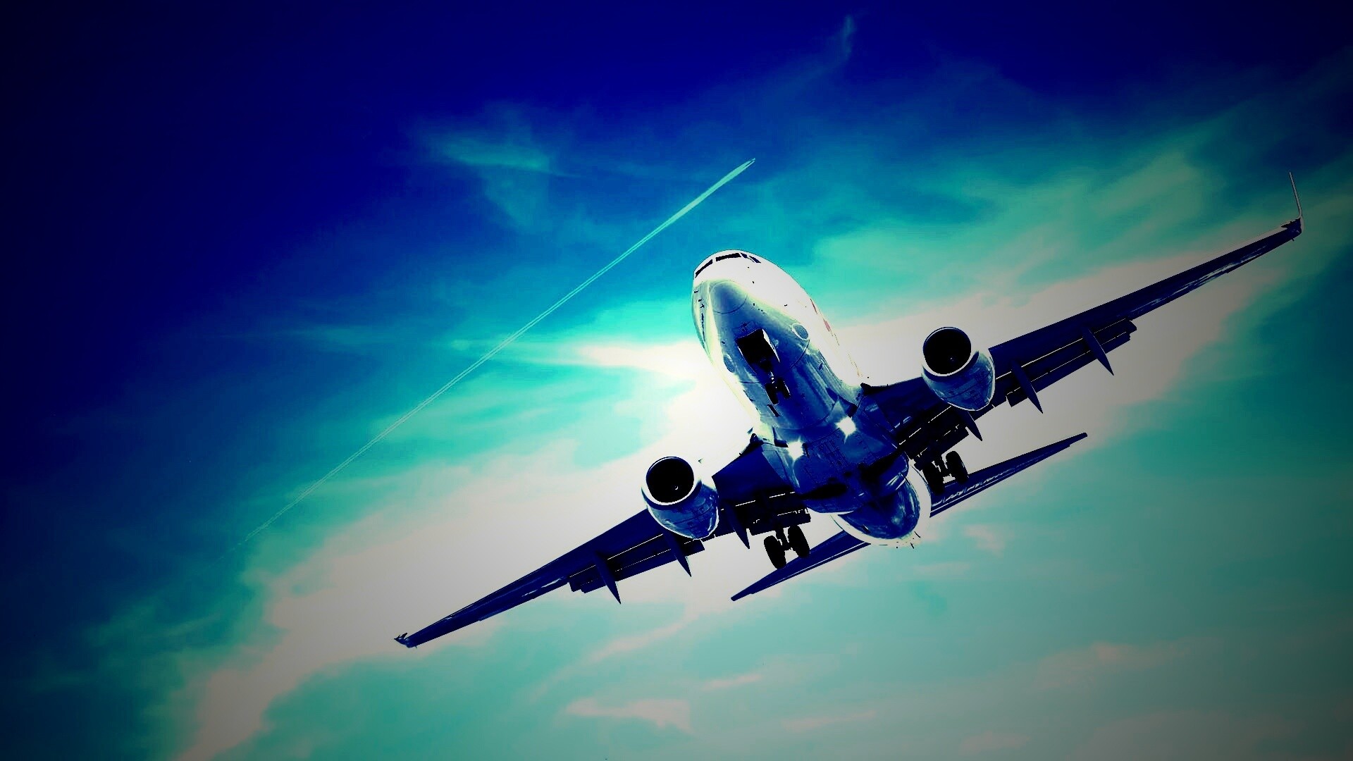 Лайнер в небе обои