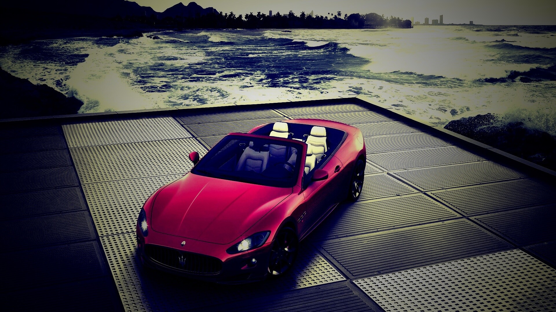 Мазерати на берегу моря обои