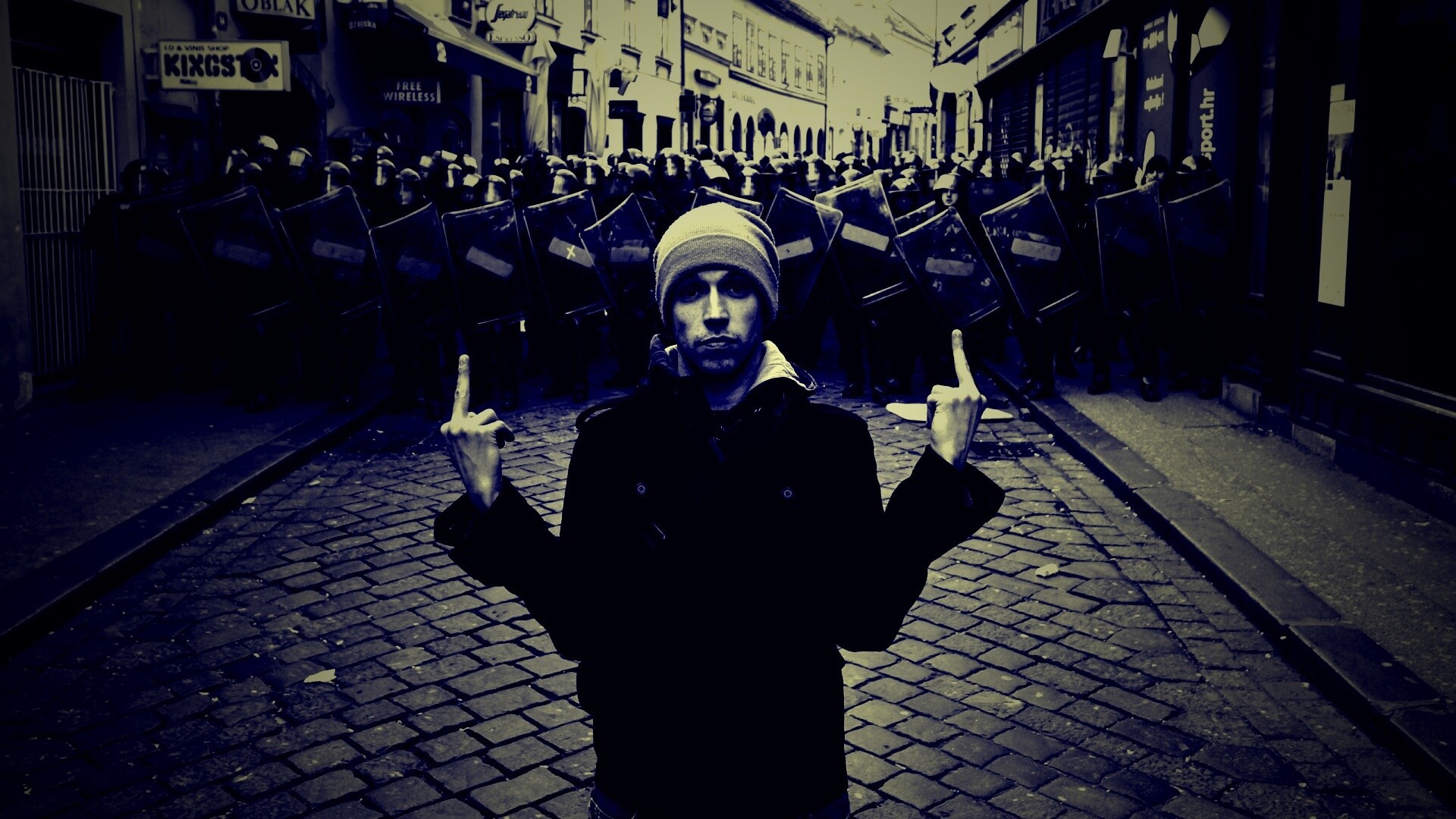 Против системы обои