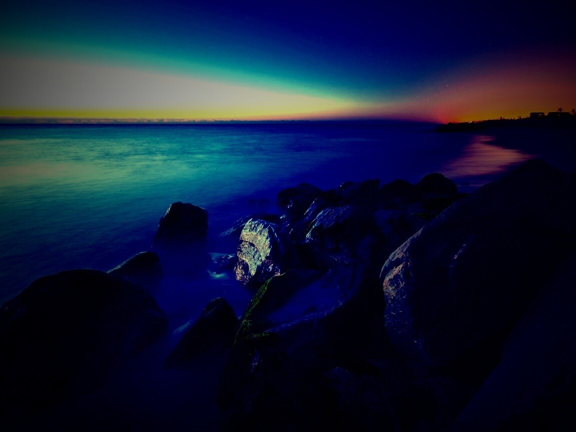 Камни на берегу обои