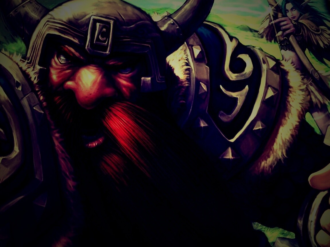 Гном убегающий от ночной эльфийки обои