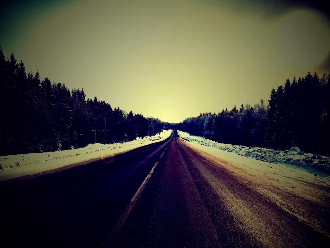 Дальняя дорога зимой обои