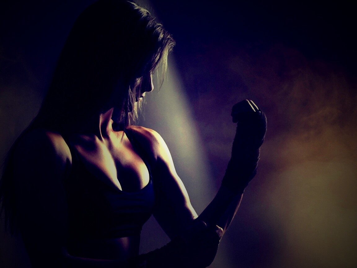 Спортивная девушка обои