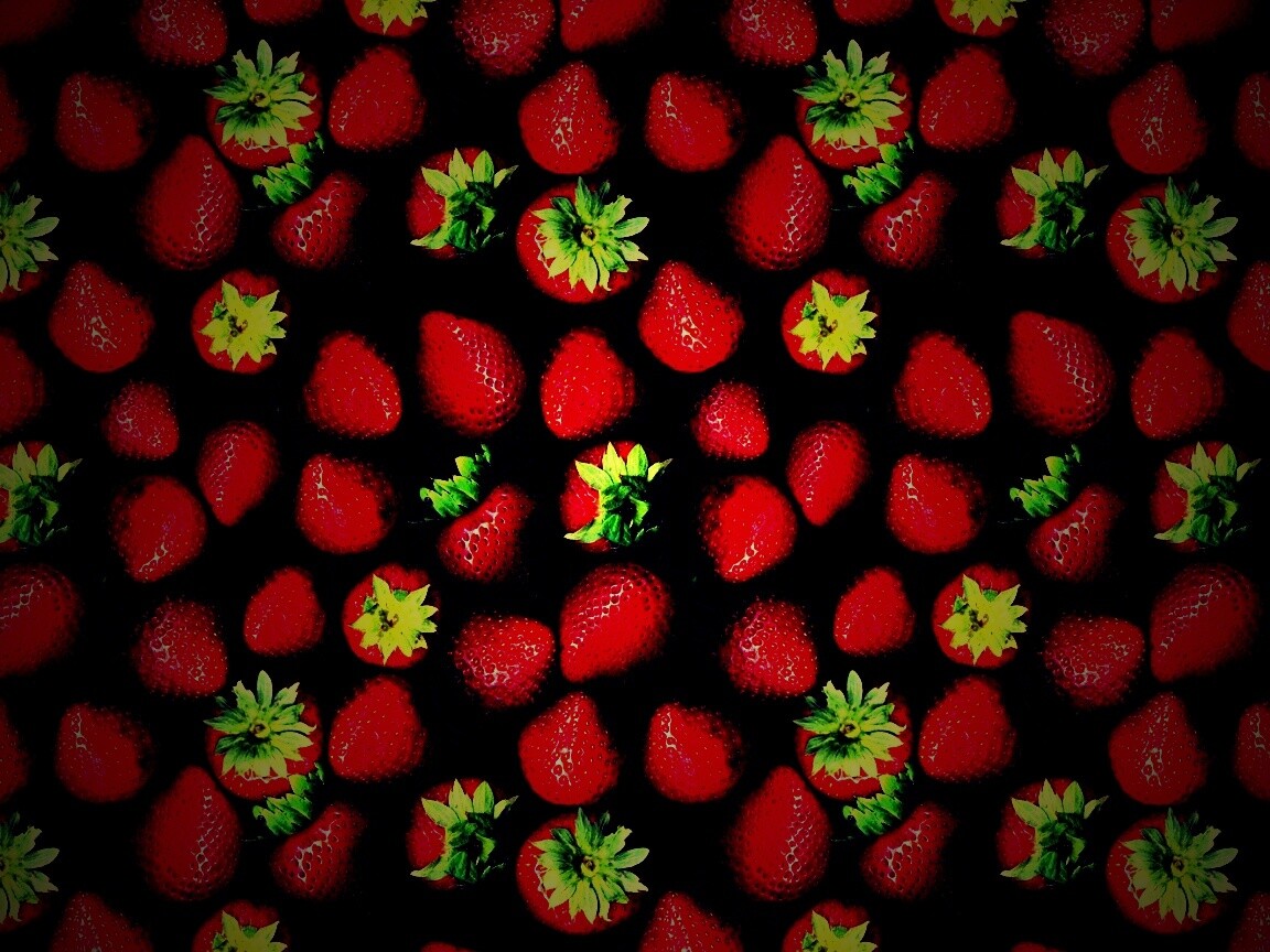 Сочная отличная клубника обои