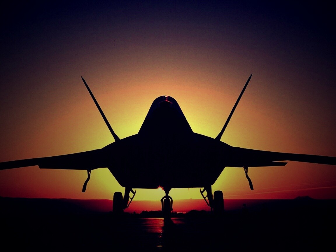 Истребитель F22 обои