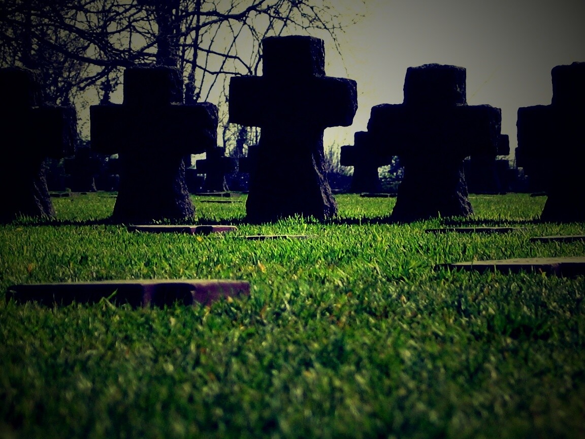 Кладбище обои