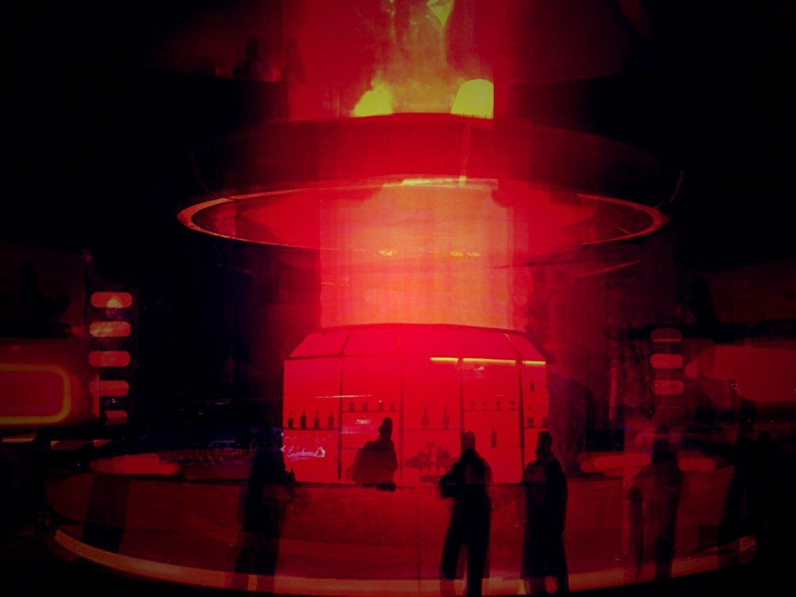 Красный бар из Mass Effect обои