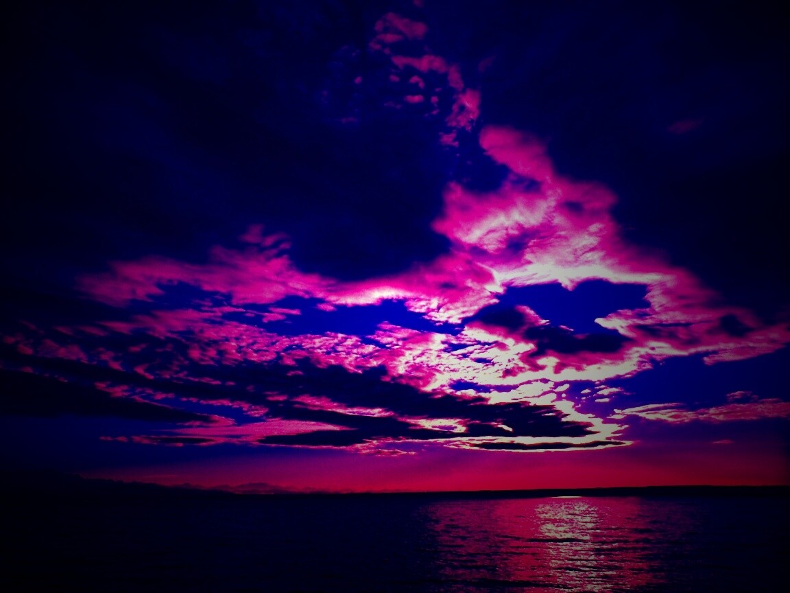 Фиолетовое закатное небо обои
