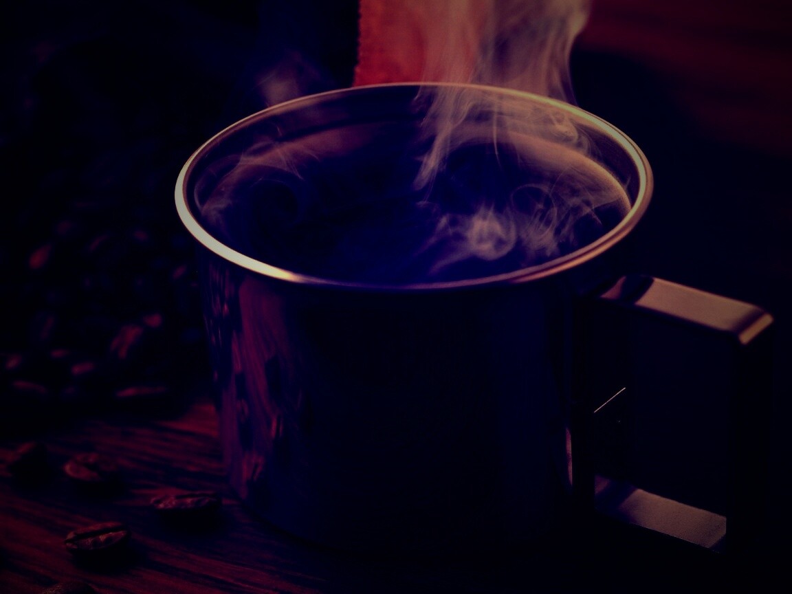 Чашка свежесваренного кофе обои