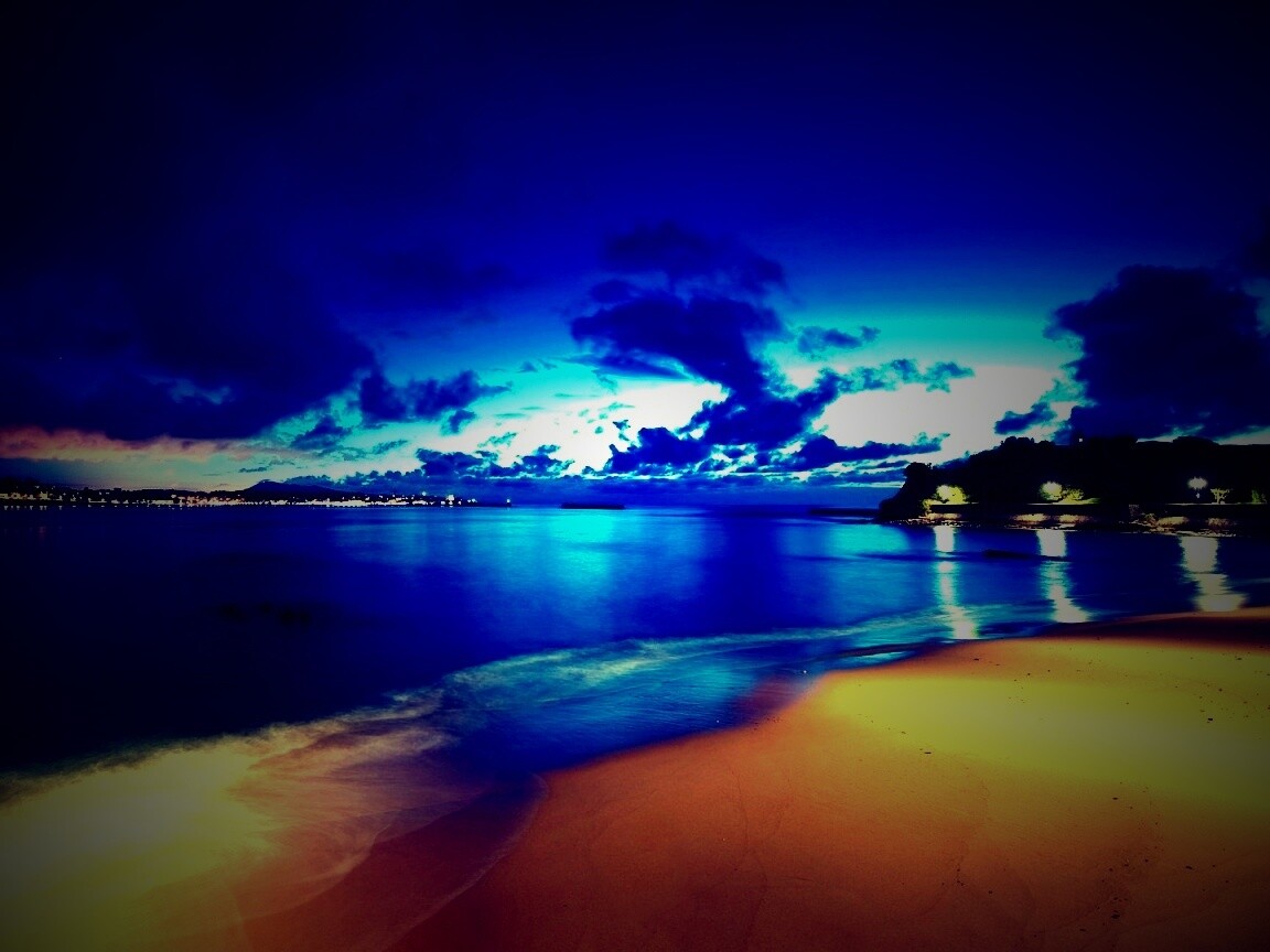 Пляж во франции ночью обои