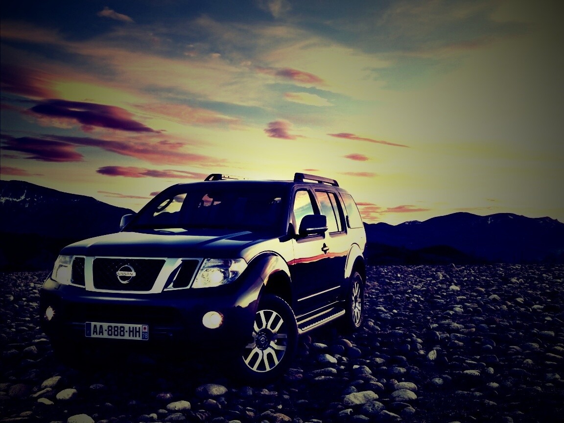 Nissan Pathfinder обои