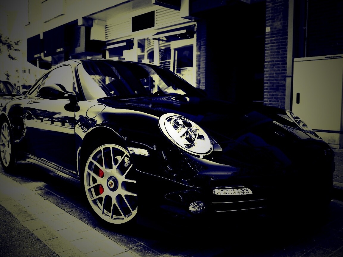 Чёрно-белое фото Porsche обои