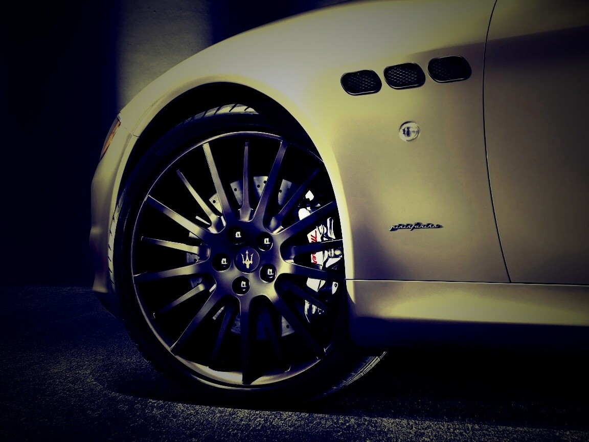 Рендер Maserati Quattropotre обои