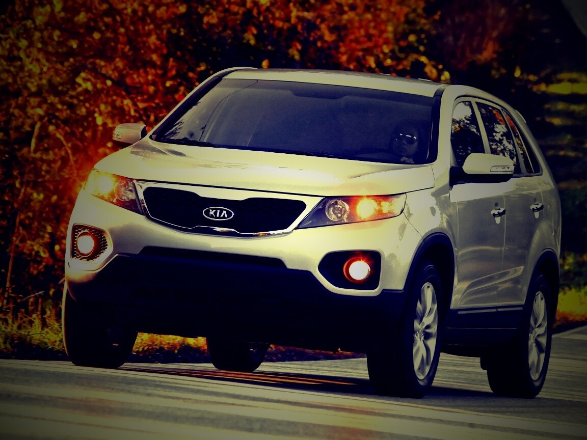 Кроссовер КИА обои